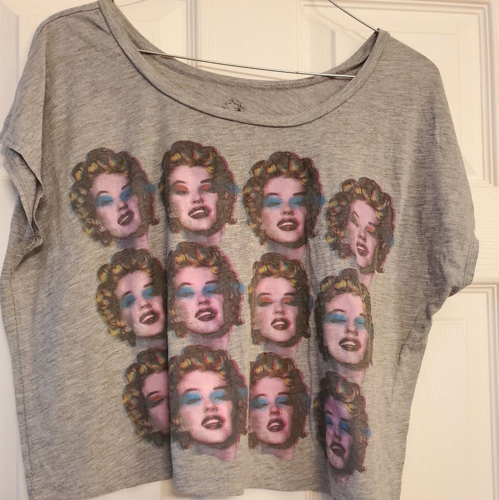 Marilyn crop top